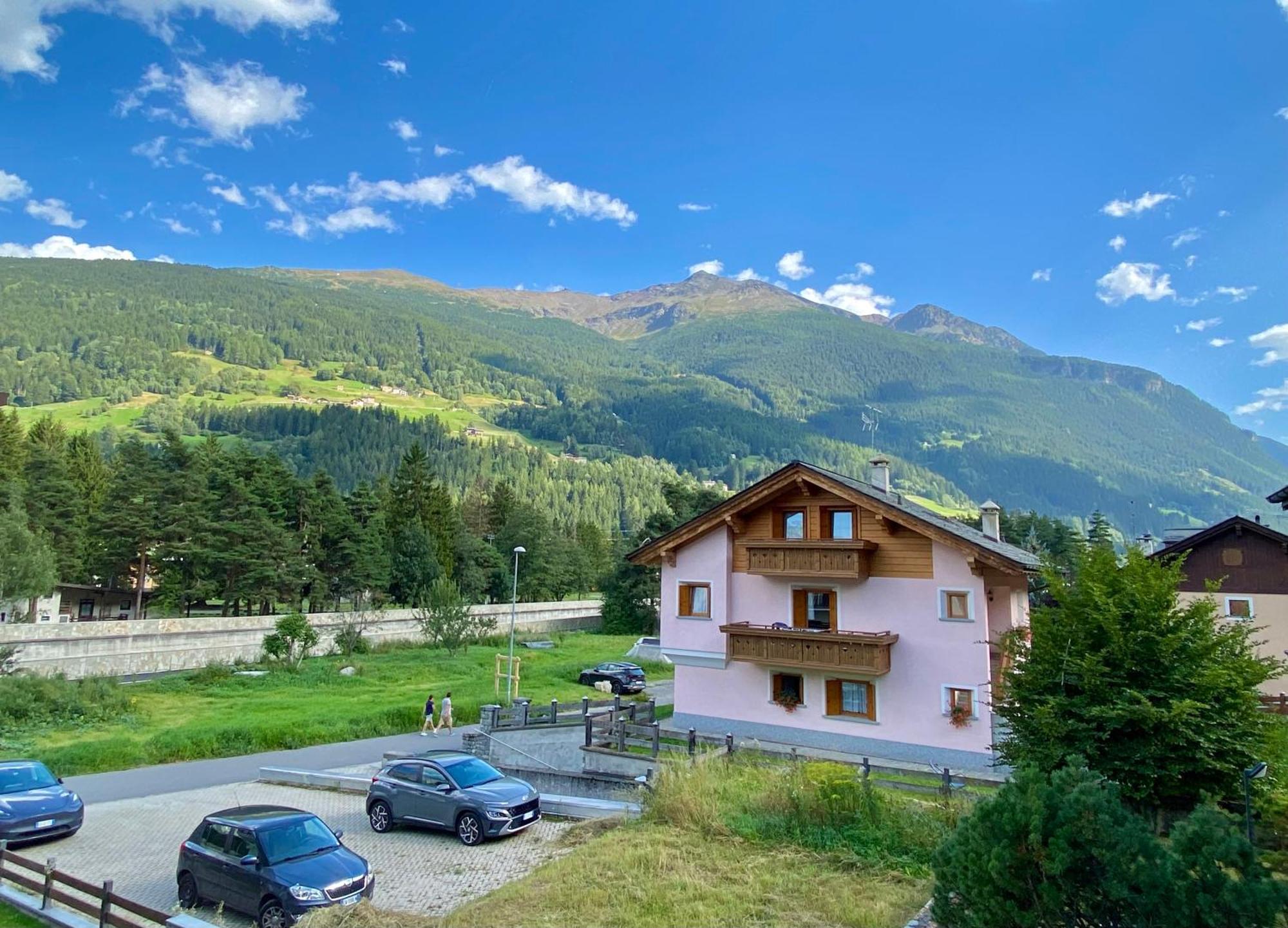Appartamento In Residence Santa Lucia Bormio Eksteriør billede